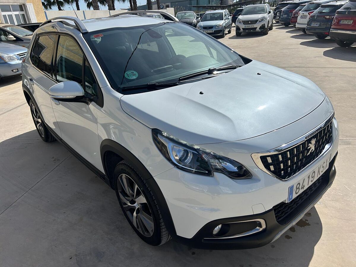 PEUGEOT 2008 ALLURE 1.2 E-THP AUTO SPANISH LHD IN SPAIN 58000 MILES 1 OWNER 2019